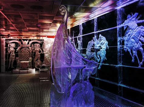 Cool Artistry: The Frozen Masterpieces of the Magic Ice Bar Bedgen